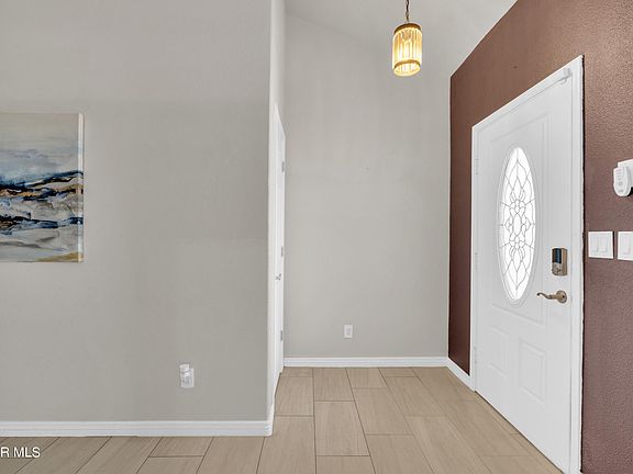 3rd image of 1174 Marbella Dr