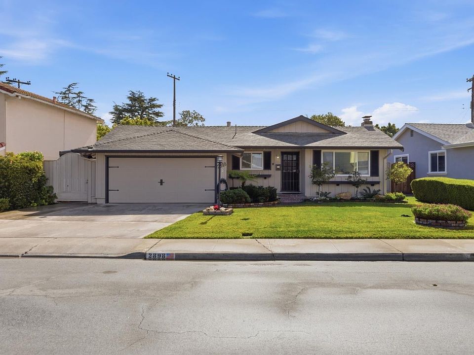 1st image of 2898 Barkley Ave
