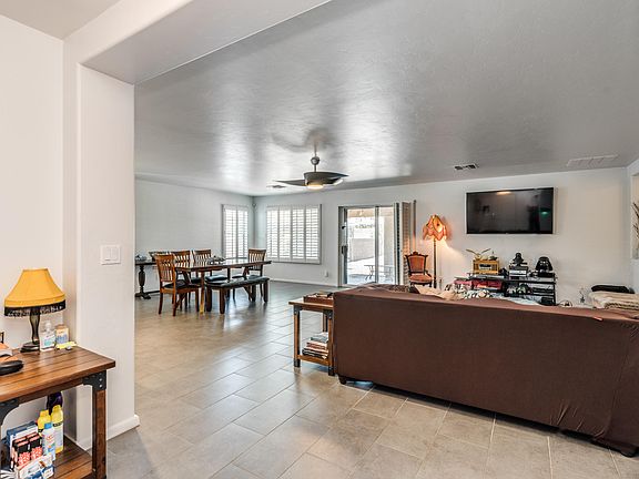 3rd image of 10907 S Camino San Clemente