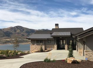 724 E Longview Dr, Hideout, UT 84036