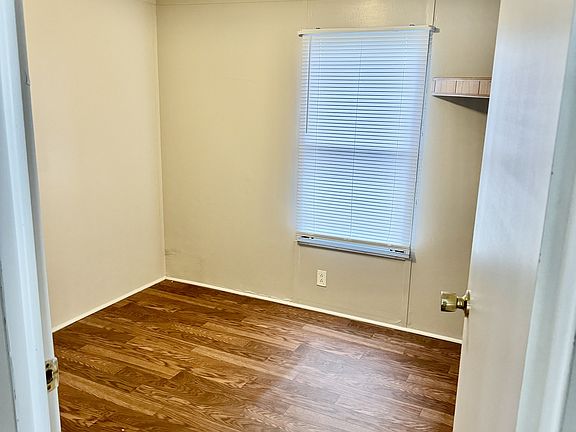 3rd image of 4200 S Caldwell Mobile Home Park #5