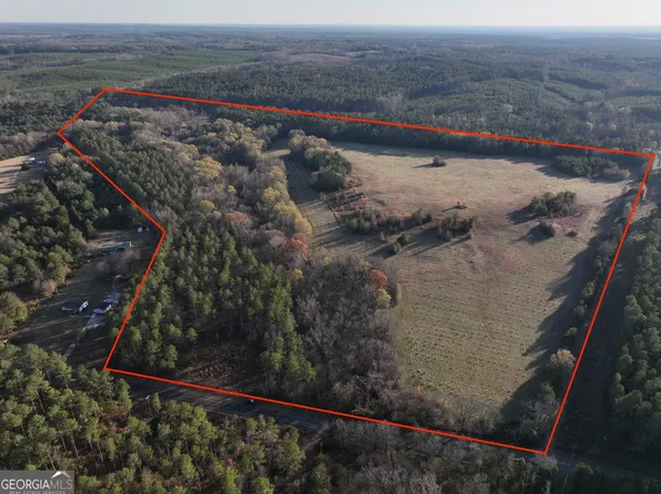 1 Seneca Cir, Calhoun Falls, SC 29628