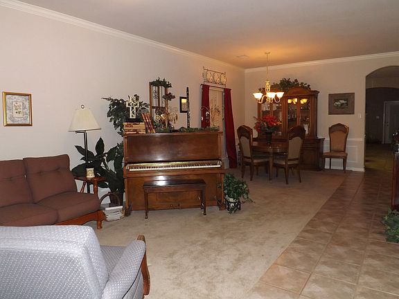 Formal Living & Dining