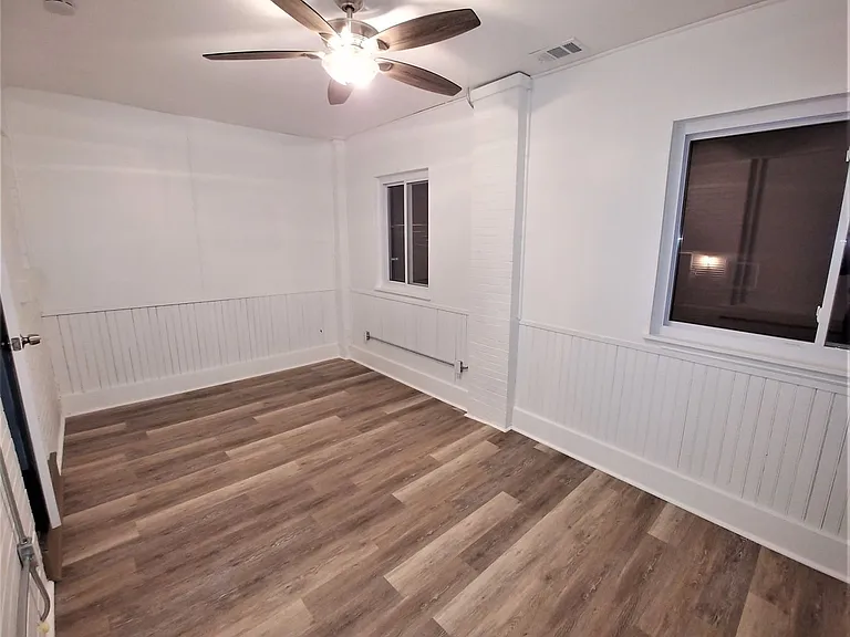 491 Norton Street — Photo 12