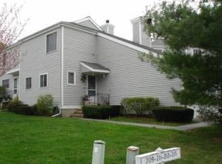 209 Greens Farm Rd, Branford, CT 06405