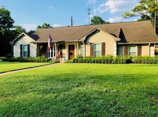 18050 Bambriar Dr, Houston, TX 77090