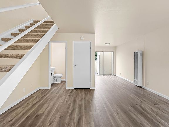 3rd image of 3400 Baxter Ave APT 7