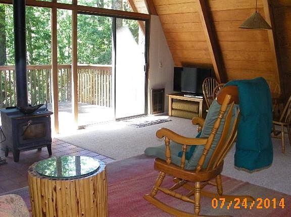 4th image of 35301 Woodside Ct