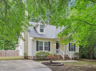 5221 Pronghorn Ln, Raleigh, NC 27610