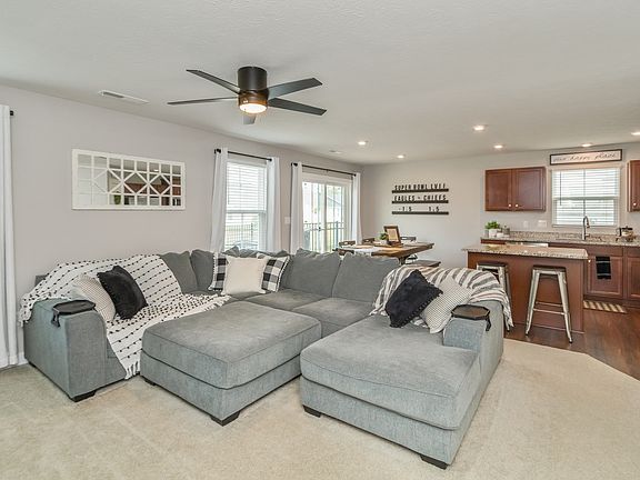 5th image of 17946 Scout Ln