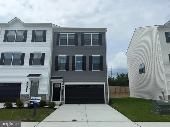 270 Soft Rush Ln, La Plata, MD 20646