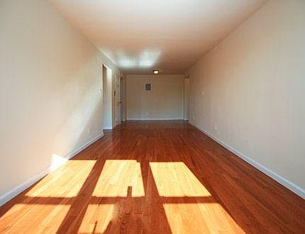 4th image of 13955 35th Ave APT 3M