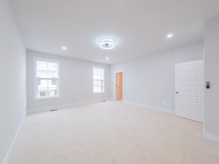 803 Birchwood Hill Pl #BB — Photo 11