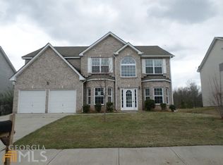 4945 Locherby Dr, Fairburn, GA