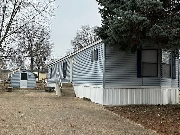 3611 Butternut Dr #44, Holland, MI 49424