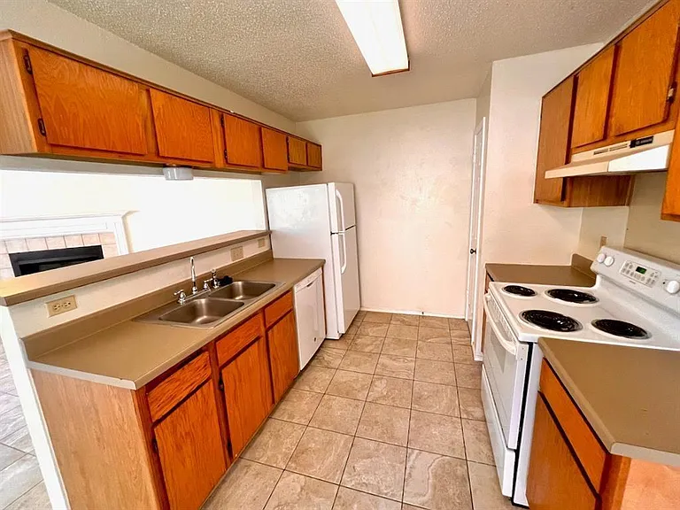 367 Fantail Loop #B — Photo 4