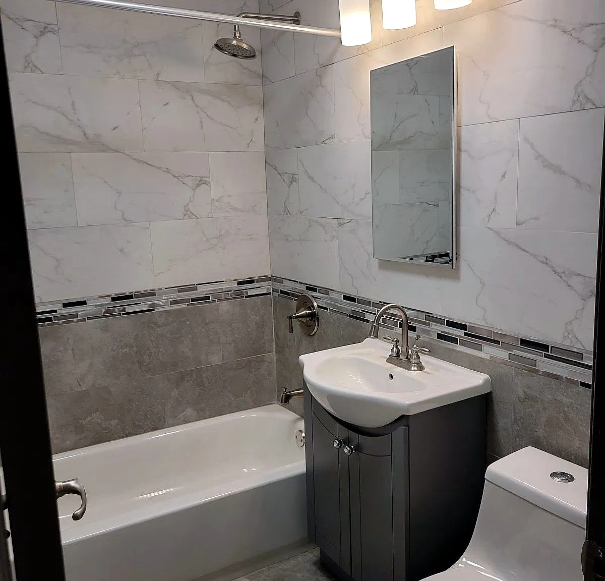 2 bed, 850 sqft, $1,950 — Photo 4