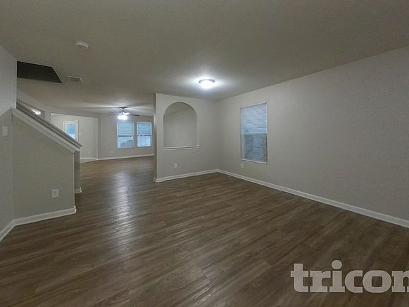 2nd image of 301 Ranlo Ave