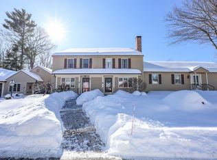 7 Colonial Square, Peterborough, NH 03458