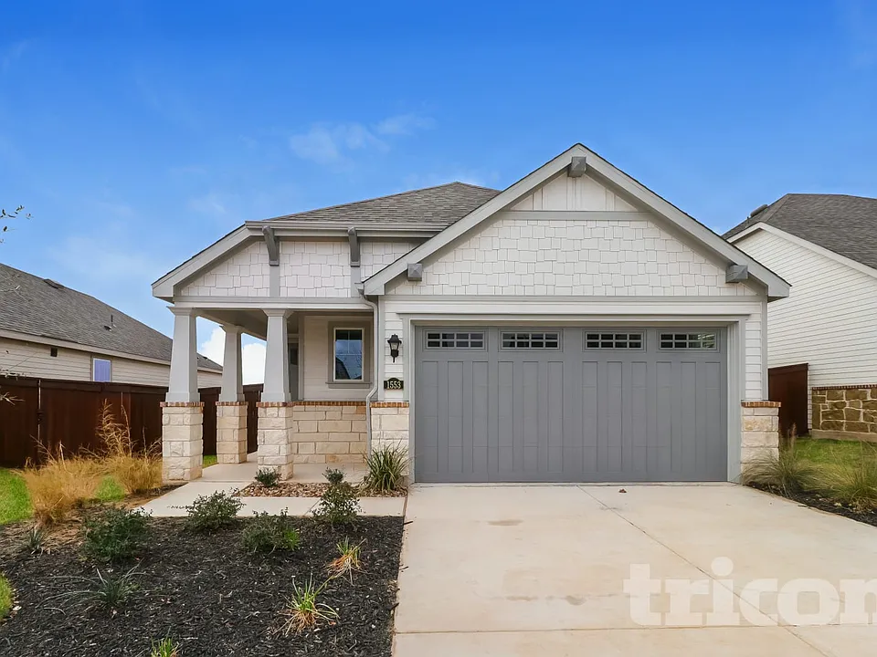 1553 Mexican Heather Dr