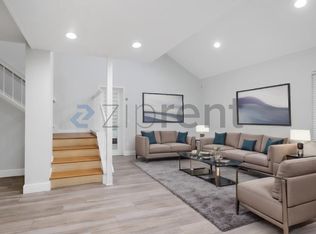 820 Windcrest Dr, Carlsbad, CA 92011