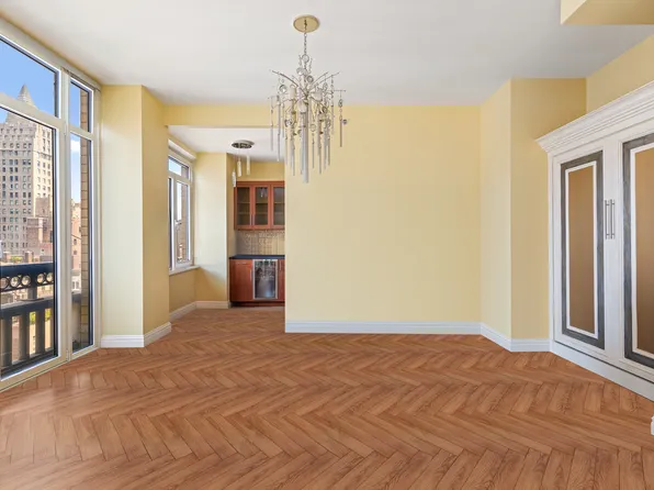 400 East 51st Street 14A image 15 of 16