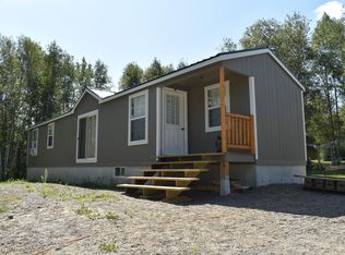 61 Fogg Ln, Burlington, ME 04417