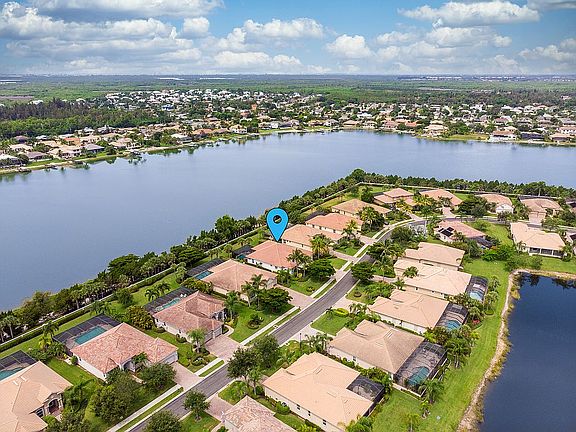 4th image of 5683 Whispering Willow Way