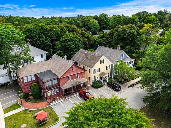 4th image of 10-12 Johnson St