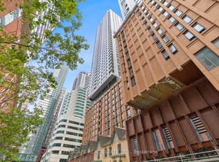 8 Widmer St #1605, Toronto, ON M5V 0W6