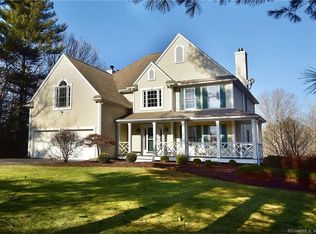25 Harvest Ln, Tolland, CT 06084