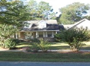 5842 Hunting Meadows Dr, Crestview, FL 32536