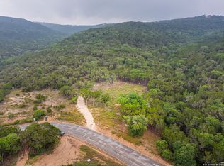 317 Private Road 1709, Mico, TX 78056