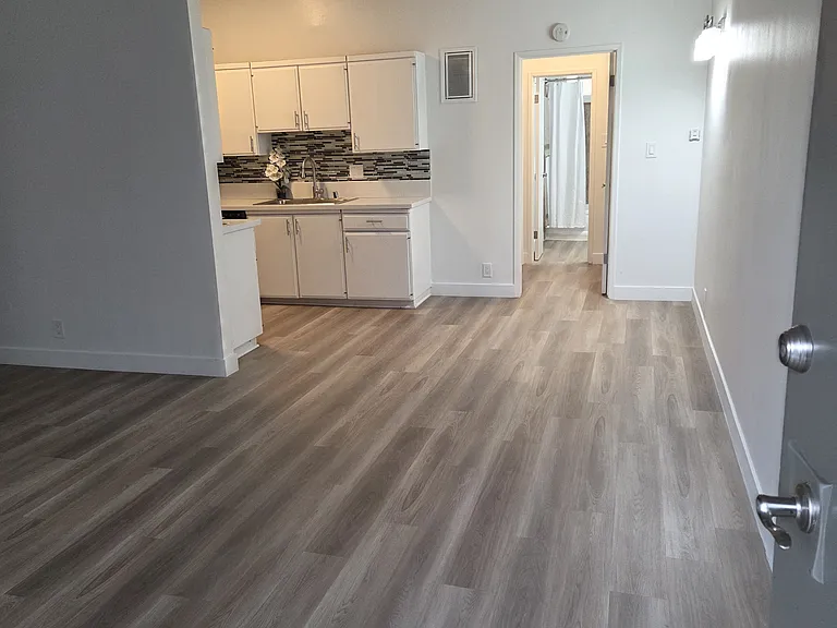Ocean Villas Apartments — Photo 6