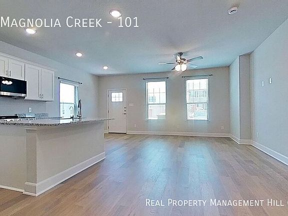 3rd image of 7216 Magnolia Vlg #101
