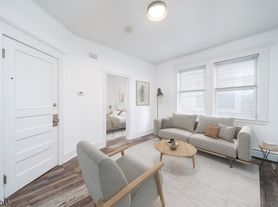 9 Kling St
