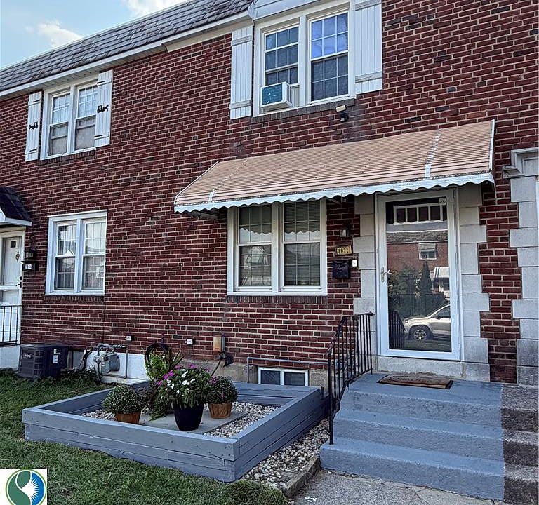 1st image of 2072 Baker Dr