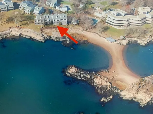 4 Turtle Bay Dr #4, Branford, CT 06405