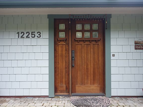 3rd image of 12253 Shorewood Ln SW