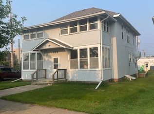 215 N 5th St, Brainerd, MN 56401