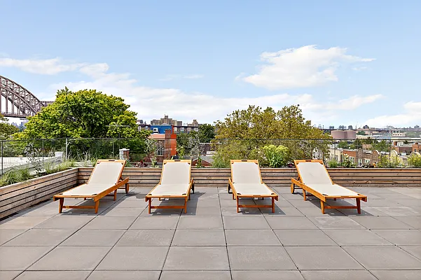 Sold by Compass | media 25