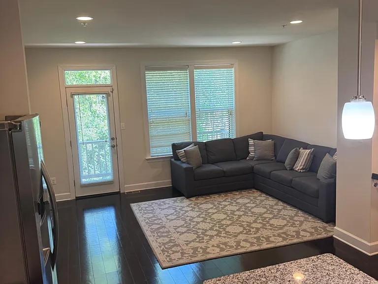 4610 Woodberry St — Photo 13