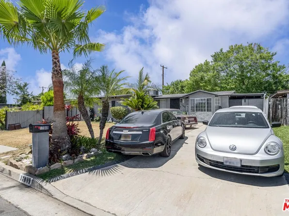 17049 E Orkney St, Azusa, CA 91702