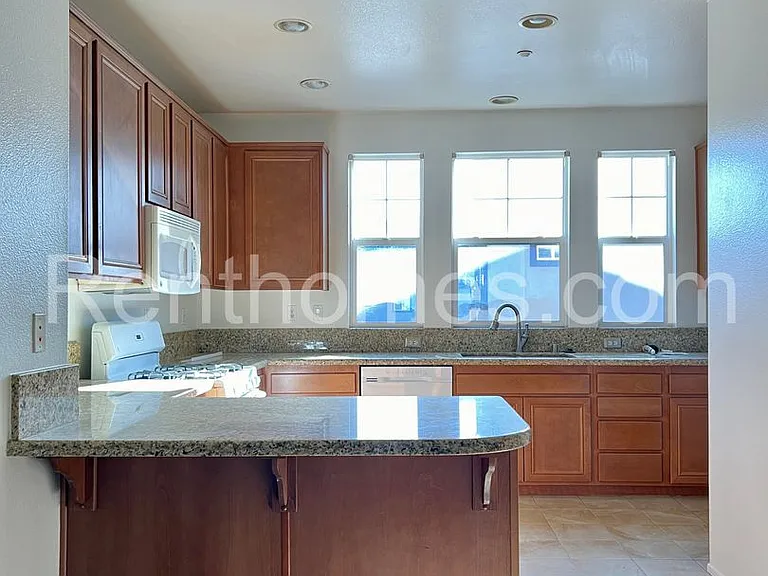 16956 Laurel Hill Ln #193 — Photo 2