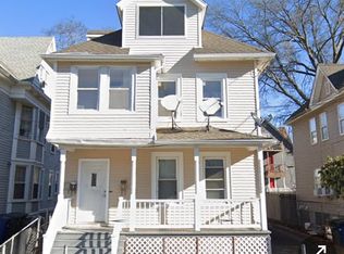 1304 Iranistan Ave FLOOR 1, Bridgeport, CT 06605