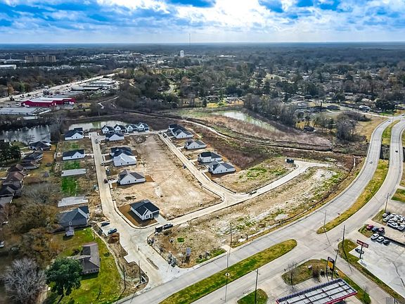 2nd image of 7621 Whitetip Ave