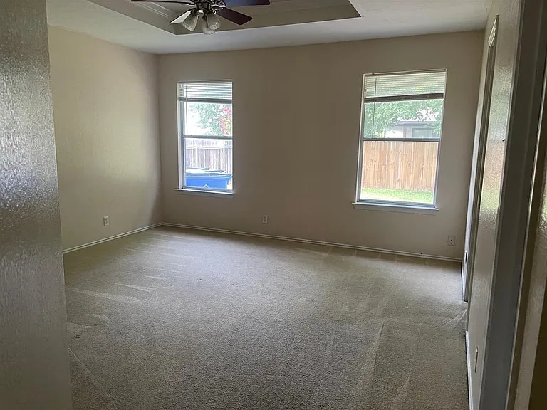 223 Nicole Way — Photo 10
