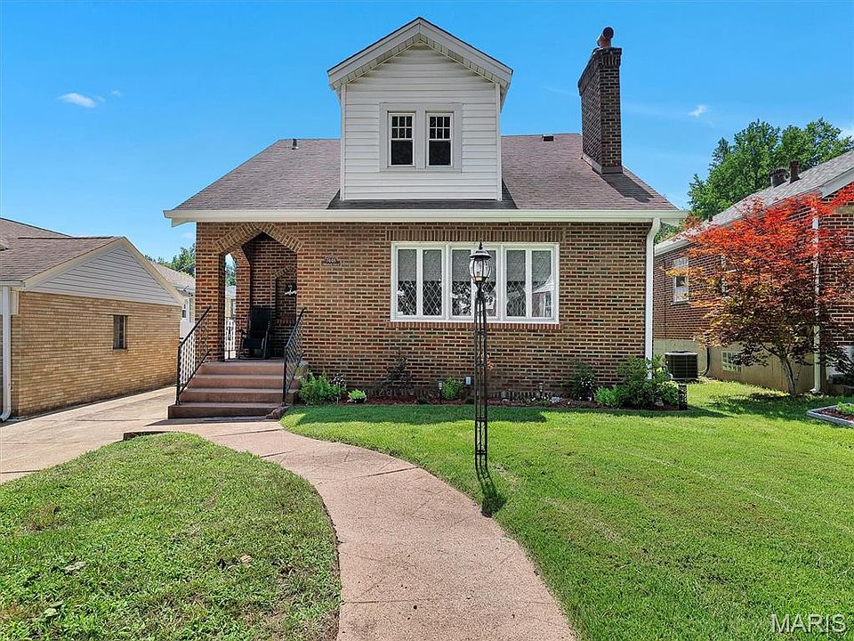1st image of 7448 Hillsdale Dr