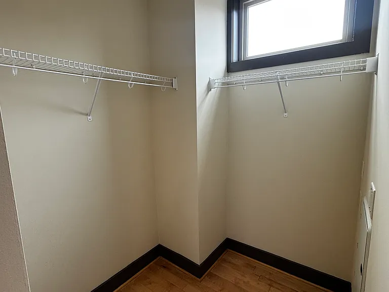 1125 Bainbridge St #6 — Photo 11