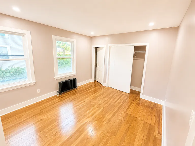 92 Bridge St #1 — Photo 7